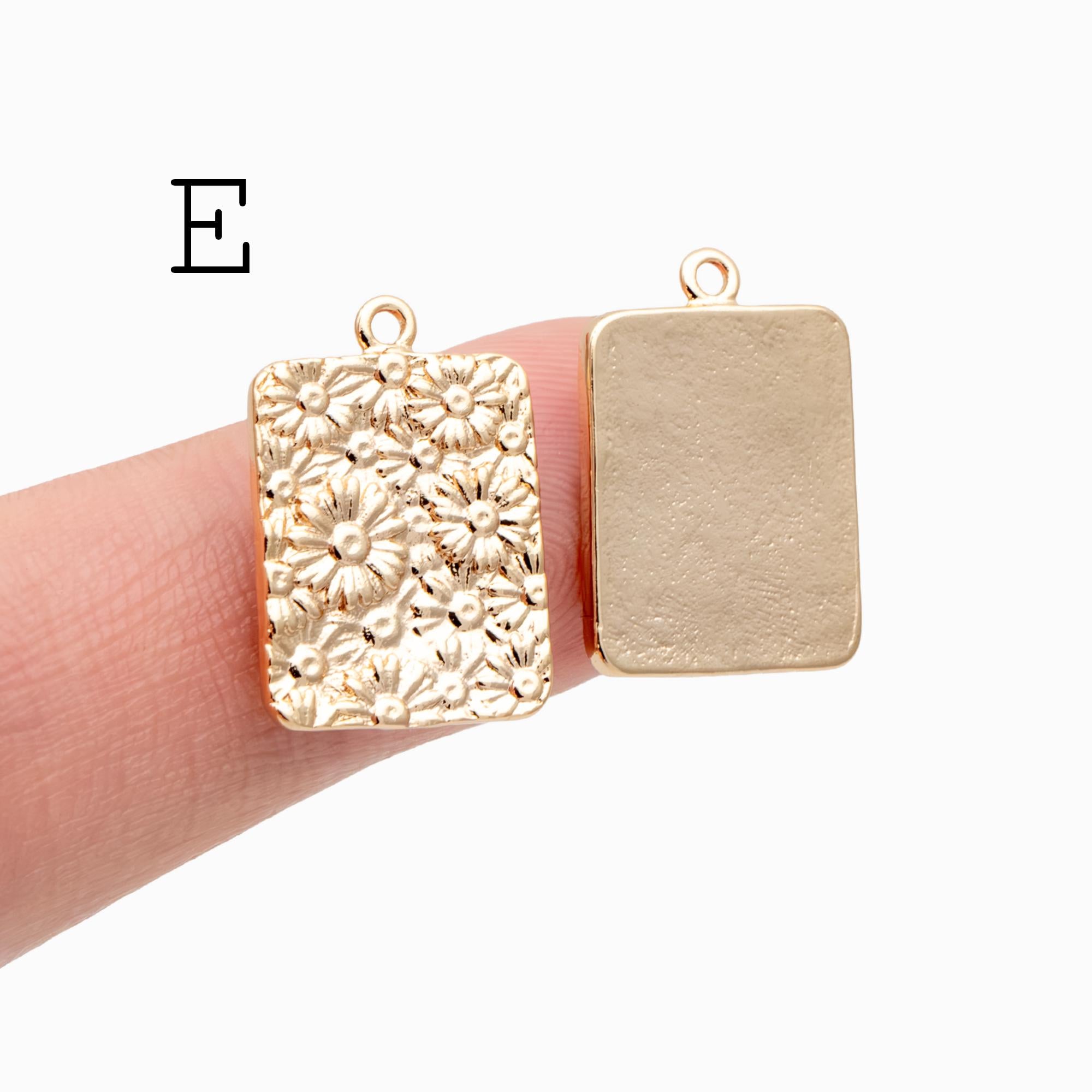 4pcs Gold Flower Charms, 18K Gold plated Brass, Flower Earring Pendants (GB-1281)